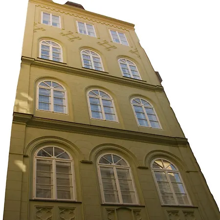 Karlova Daire